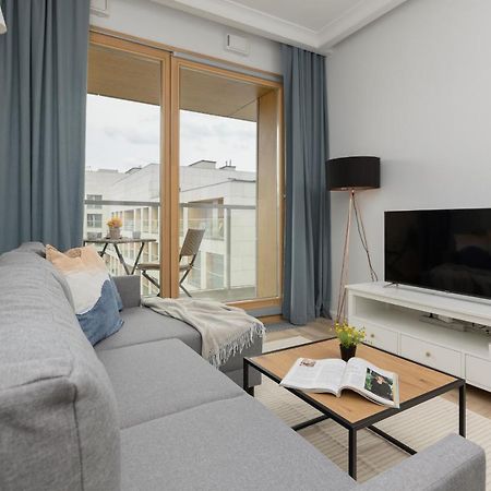 Stylish Apartment Kolejowa & Parking & Balcony By Noclegi Renters Varsovia Exterior foto