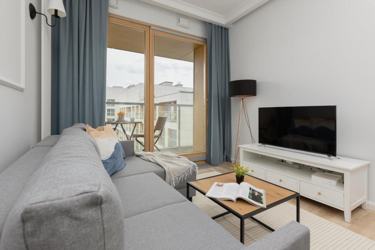 Stylish Apartment Kolejowa & Parking & Balcony By Noclegi Renters Varsovia Exterior foto